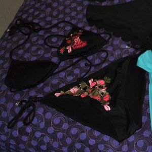 Black and Pink Design Bikini SZ6 by H&M